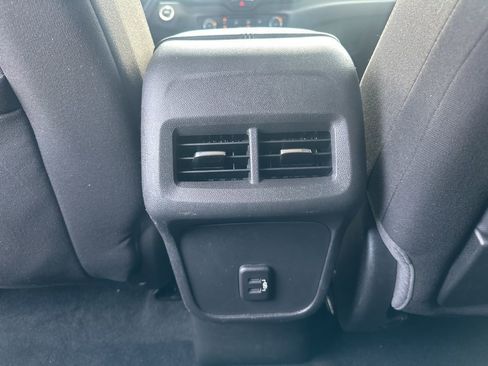 Used 2020 GMC Terrain SLE w/ Elevation Edition FWD image 19