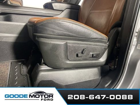 Used 2022 RAM 2500 Limited AWD/4WD image 11