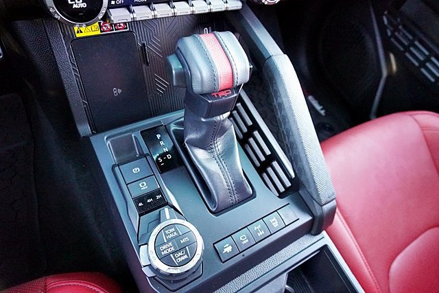 Used 2025 Toyota Tacoma TRD Pro AWD/4WD image 43