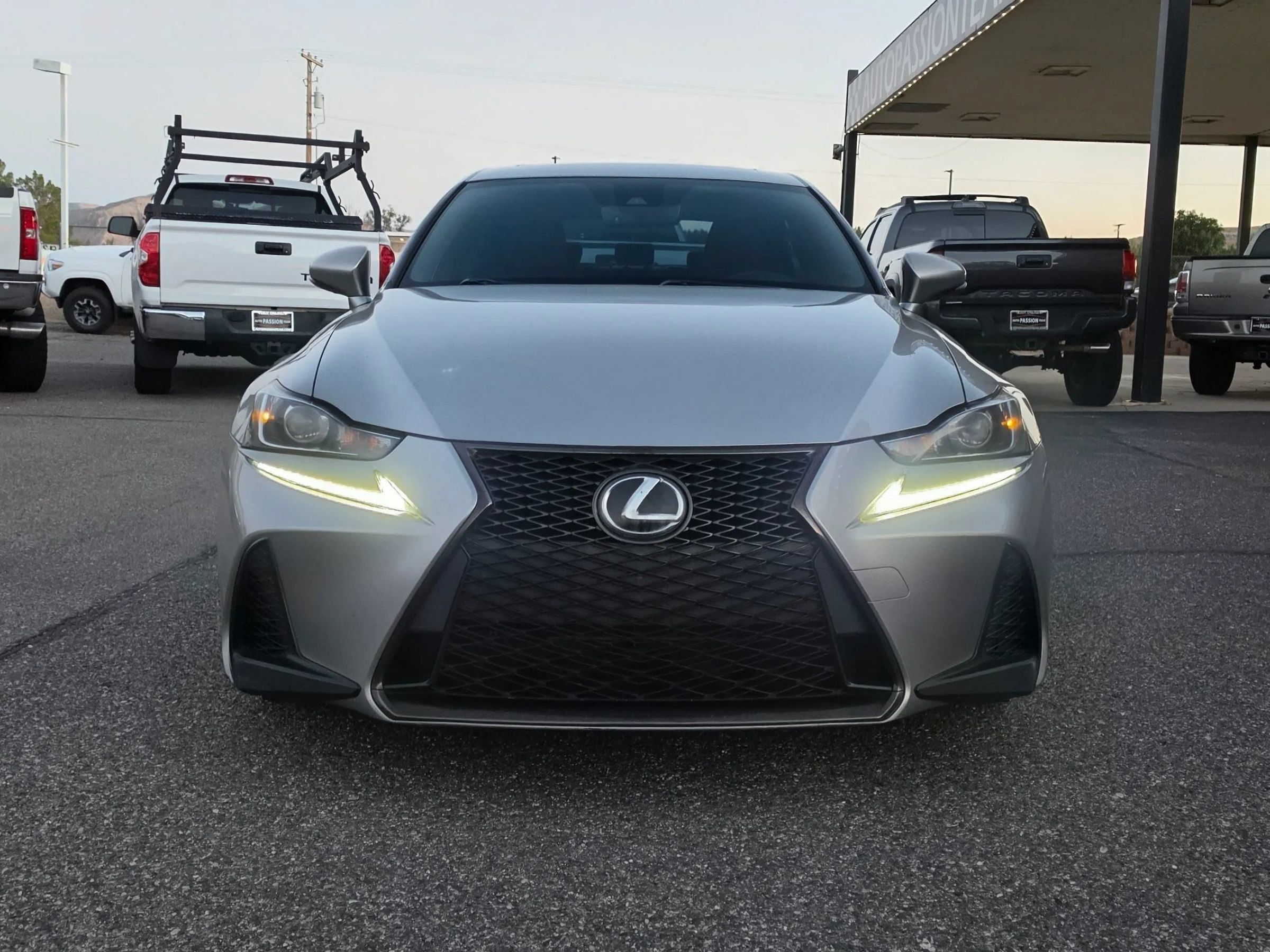 Used 2017 Lexus IS 200t F Sport w/ F Sport Package RWD image 8