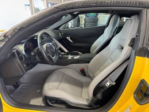 Used 2019 Chevrolet Corvette Grand Sport w/ Carbon Flash Badge Package RWD image 7