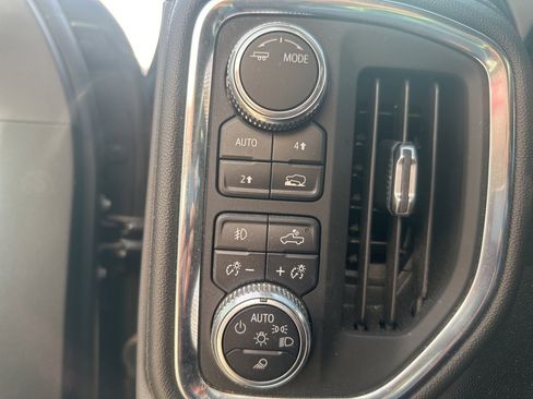 Used 2021 GMC Sierra 1500 SLT image 8