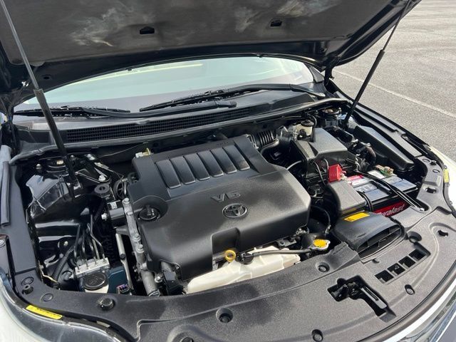 Used 2013 Toyota Avalon Limited FWD image 42