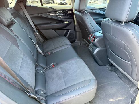 Used 2025 Chevrolet Blazer EV RS AWD/4WD image 18