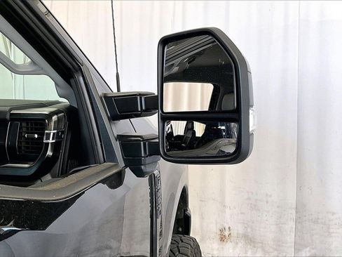 Used 2024 Ford F250 Lariat w/ Sport Appearance Package image 11