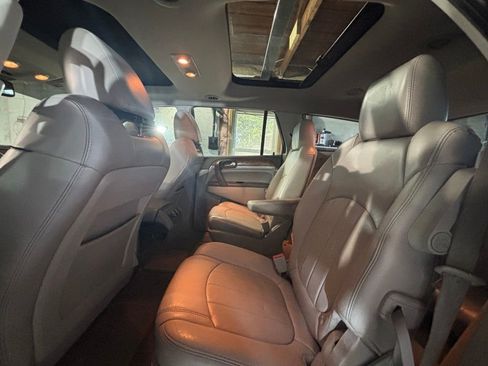 Used 2012 Buick Enclave Leather FWD image 14