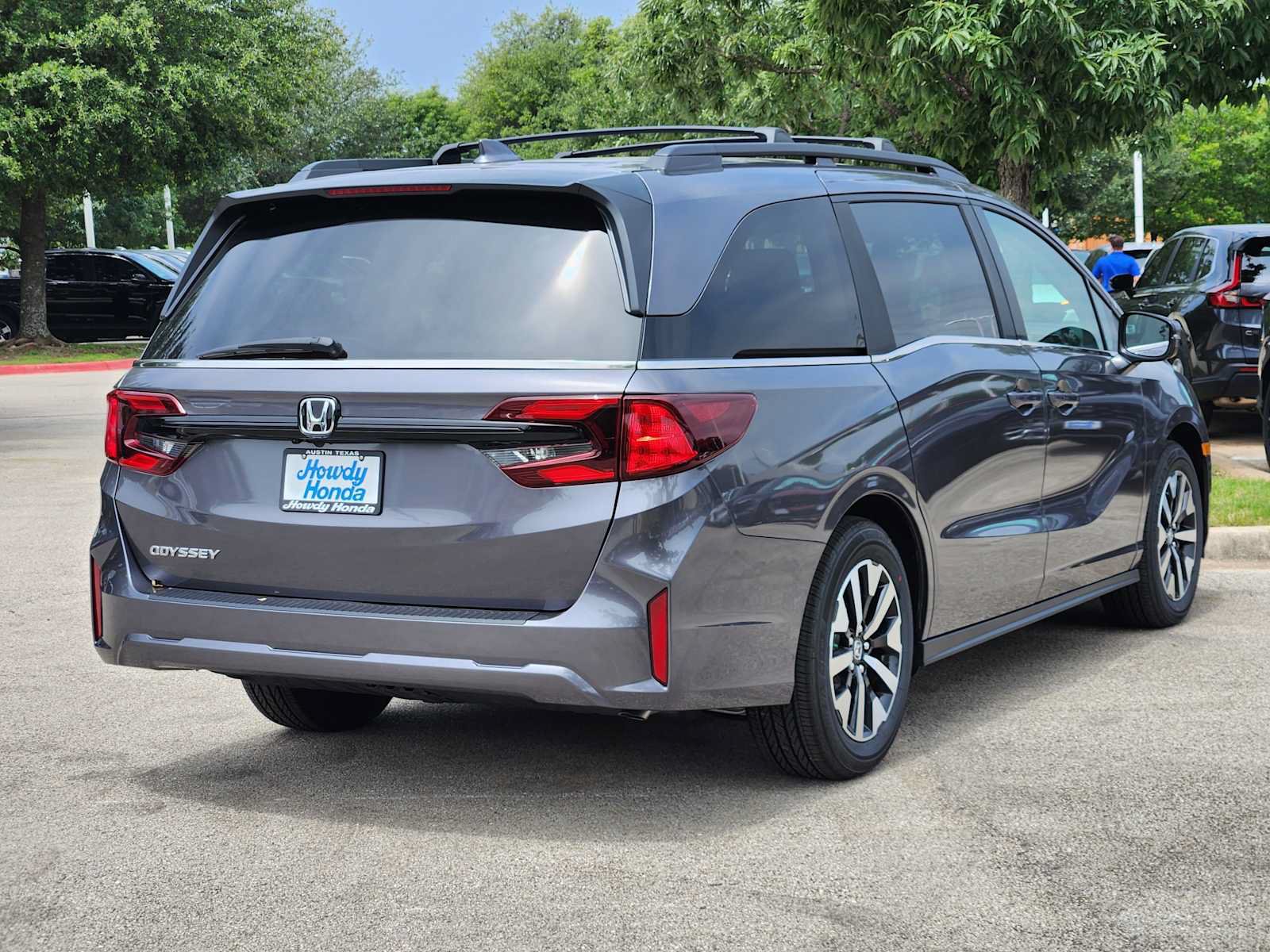 New 2026 Honda Odyssey EX-L image 4