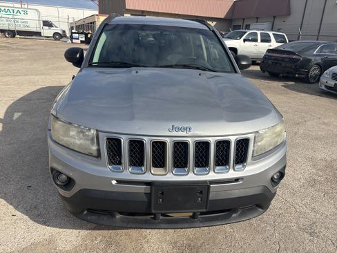 Used 2014 Jeep Compass Sport w/ Power Value Group FWD image 8
