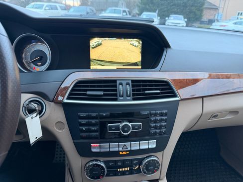 Used 2013 Mercedes-Benz C 300 4MATIC Sedan image 30