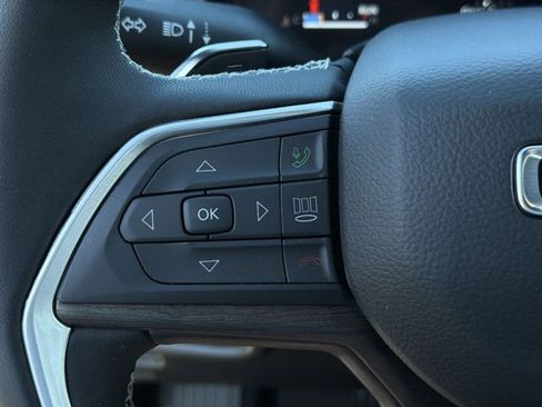 New 2026 Jeep Grand Cherokee Limited Reserve image 24