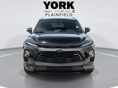 Used 2023 Chevrolet Blazer RS w/ Driver Confidence II Package FWD image 2