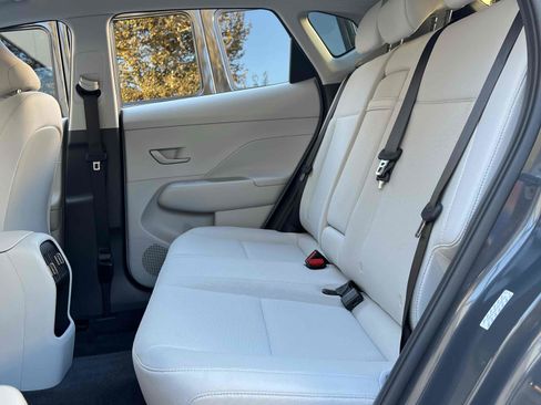 Used 2024 Hyundai Kona SEL image 31