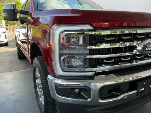 Used 2025 Ford F250 Lariat w/ Lariat Ultimate Package AWD/4WD image 28