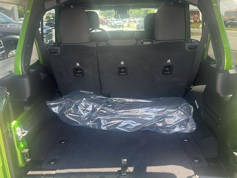 New 2025 Jeep Wrangler Unlimited Sport image 9