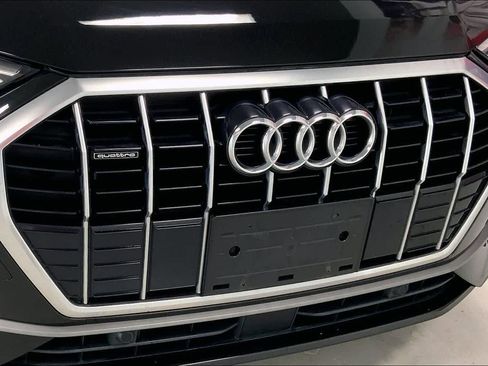 Used 2020 Audi Q3 2.0T Premium Plus w/ Premium Plus Package AWD/4WD image 30