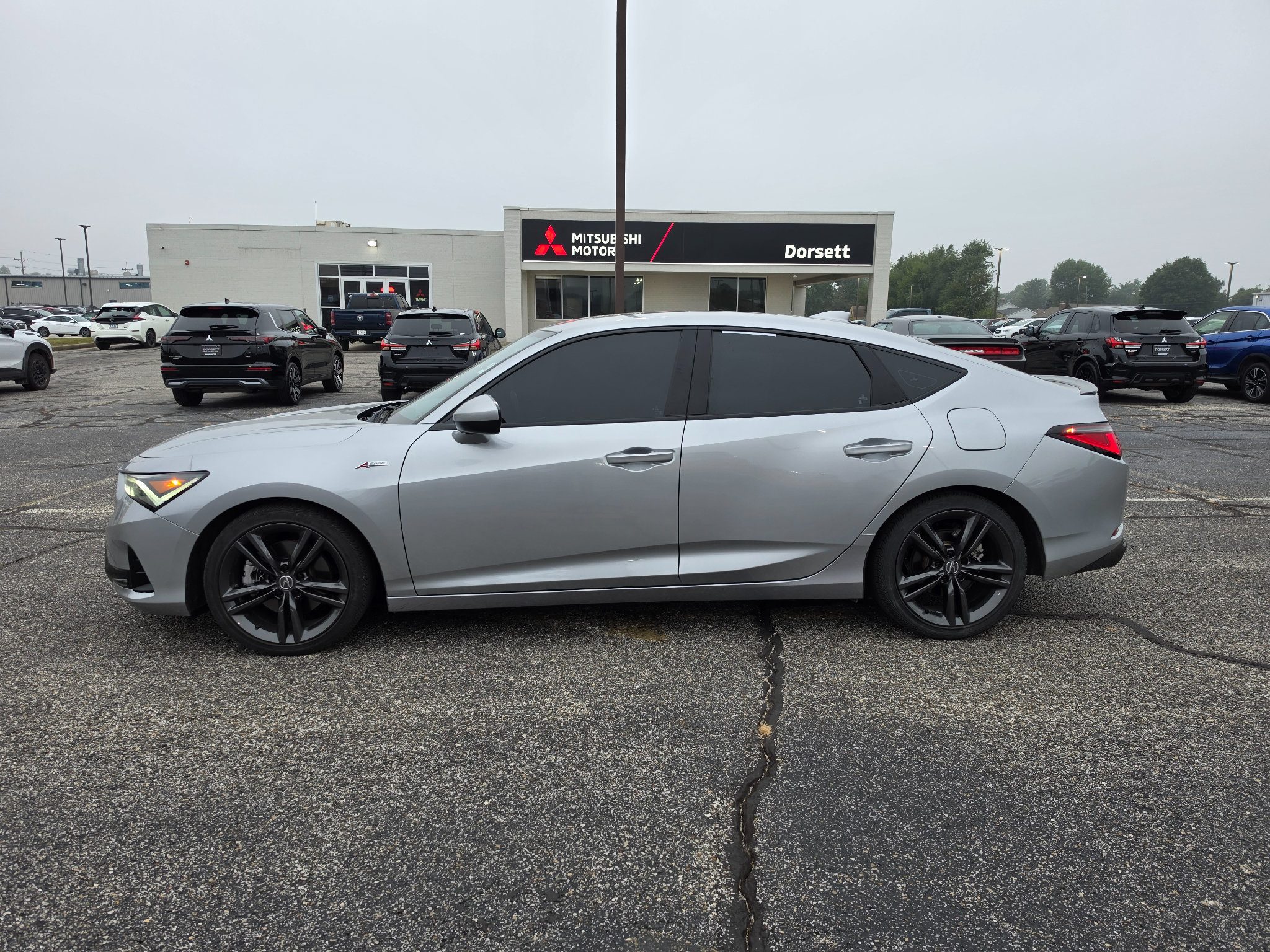 Used 2024 Acura Integra A-Spec FWD image 9