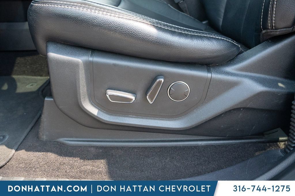 Used 2018 Ford F150 Lariat w/ Equipment Group 502A Luxury AWD/4WD image 20