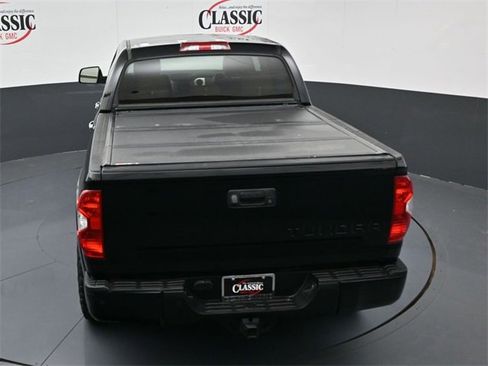 Used 2018 Toyota Tundra Platinum image 23