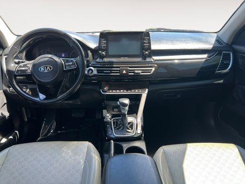 Used 2021 Kia Seltos EX AWD/4WD image 10