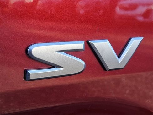 Used 2023 Nissan Frontier SV image 16