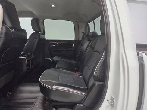 Used 2023 RAM 2500 Laramie AWD/4WD image 13