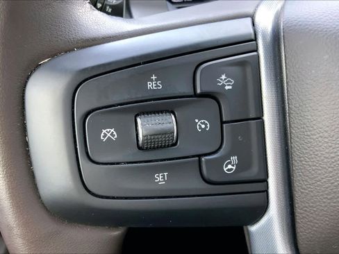 Certified 2023 GMC Sierra 1500 SLT image 22