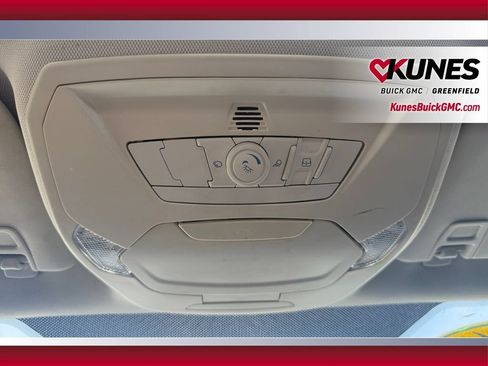 Used 2016 Ford Focus SE w/ Equipment Group 201A FWD image 17