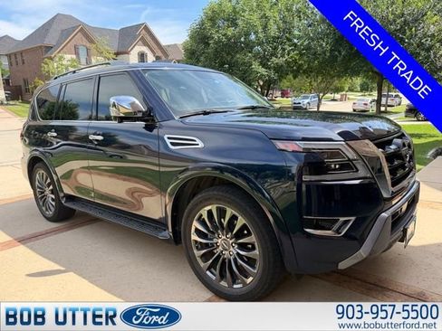 Used 2023 Nissan Armada Platinum w/ Cargo Package RWD image 2