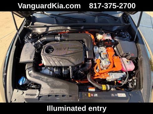 Used 2025 Hyundai Sonata Limited image 30