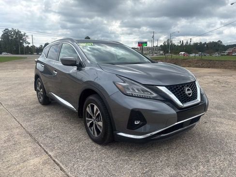 Used 2024 Nissan Murano SV image 2