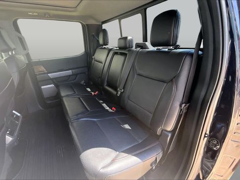 Used 2021 Ford F150 Lariat w/ Equipment Group 502A High AWD/4WD image 20