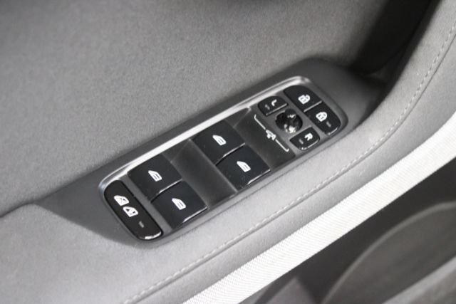 Used 2024 Polestar Polestar 2 AWD/4WD image 10