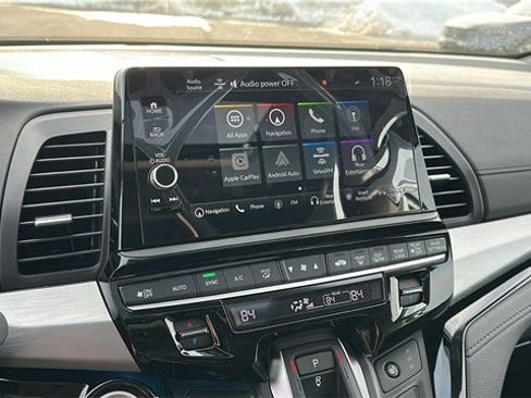 New 2026 Honda Odyssey Touring image 14