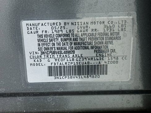 Certified 2025 Nissan Kicks Play S image 30