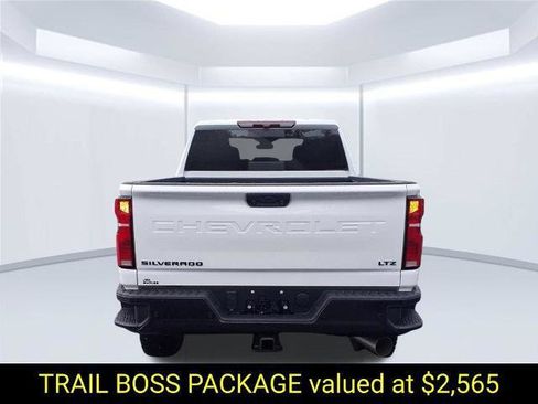 New 2026 Chevrolet Silverado 2500 LTZ w/ LTZ Plus Package AWD/4WD image 5