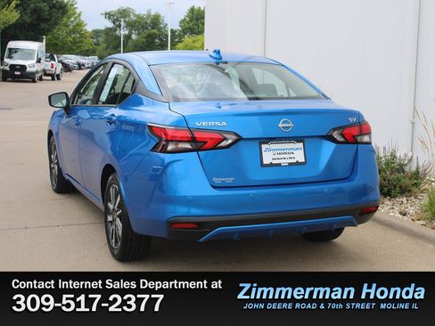 Used 2024 Nissan Versa SV FWD image 24