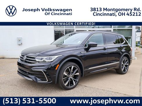 Certified 2024 Volkswagen Tiguan SEL R-Line AWD/4WD image 1