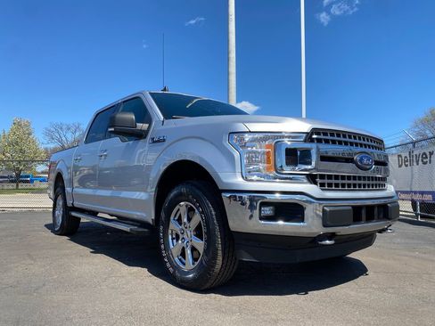 Used 2019 Ford F150 XLT w/ Equipment Group 302A Luxury AWD/4WD image 32