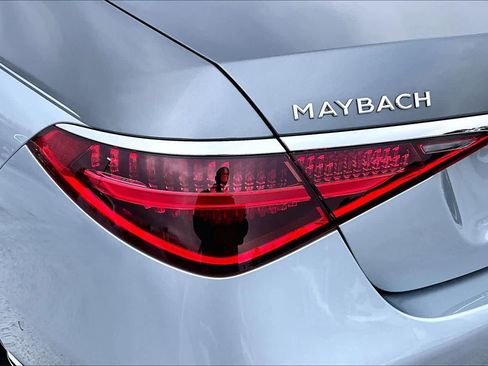 Used 2024 Mercedes-Benz Maybach S 580 Maybach S 580 image 28