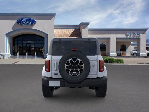 New 2025 Ford Bronco Outer Banks image 5