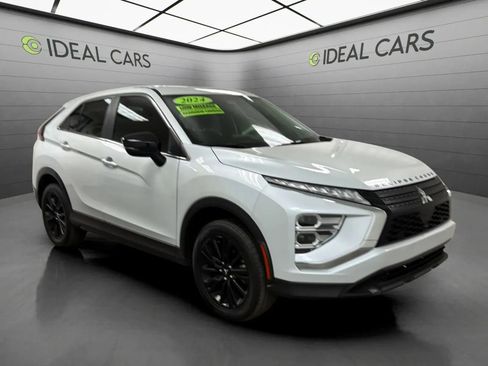 Used 2024 Mitsubishi Eclipse Cross LE AWD/4WD image 3