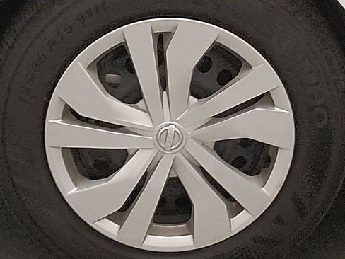 Used 2024 Nissan Versa S w/ Trunk Package FWD image 31
