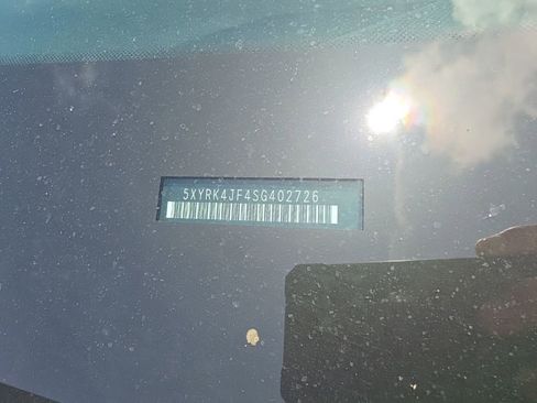 Certified 2025 Kia Sorento SX FWD image 11
