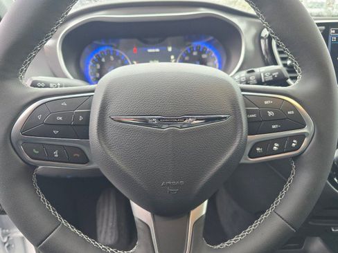 New 2026 Chrysler Voyager LX FWD image 27