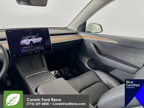 Used 2025 Tesla Model Y Long Range image 26