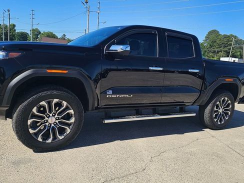 Used 2024 GMC Canyon Denali AWD/4WD image 1