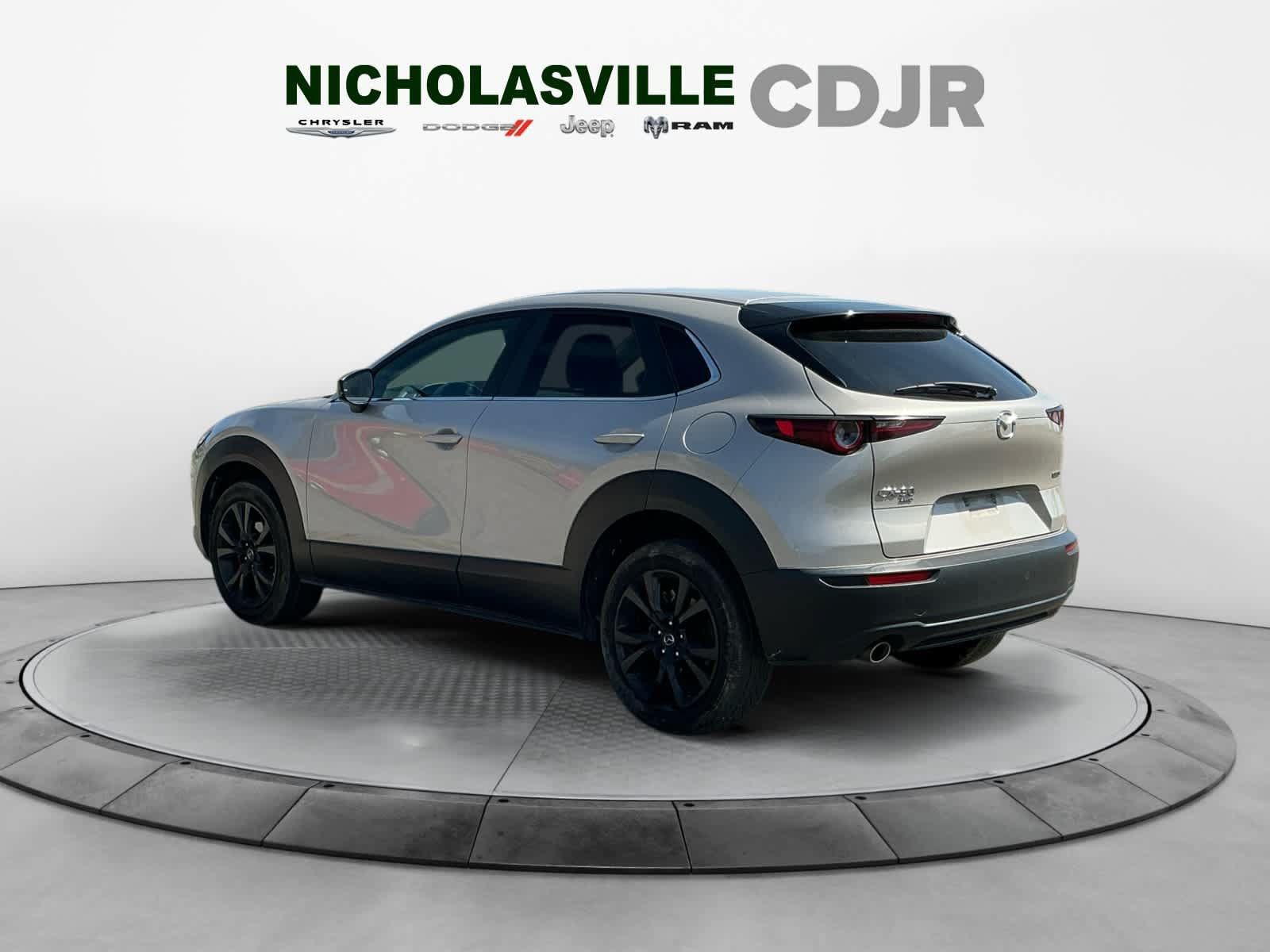 Used 2024 MAZDA CX-30 AWD 2.5 S w/ Select Sport Pkg image 3