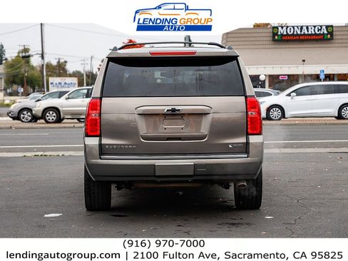 Used 2018 Chevrolet Suburban Premier image 3