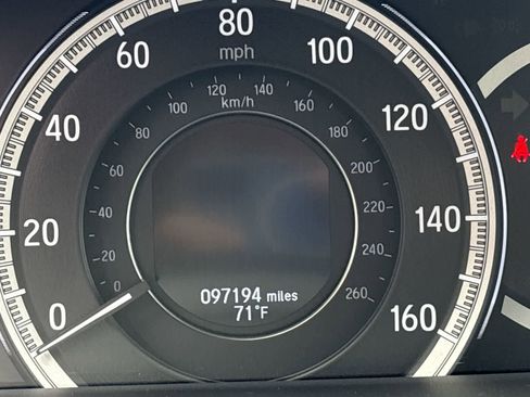 Used 2017 Honda Accord Touring image 17