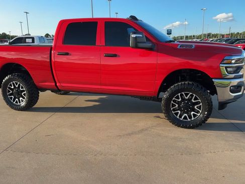 New 2026 RAM 2500 Tradesman AWD/4WD image 2